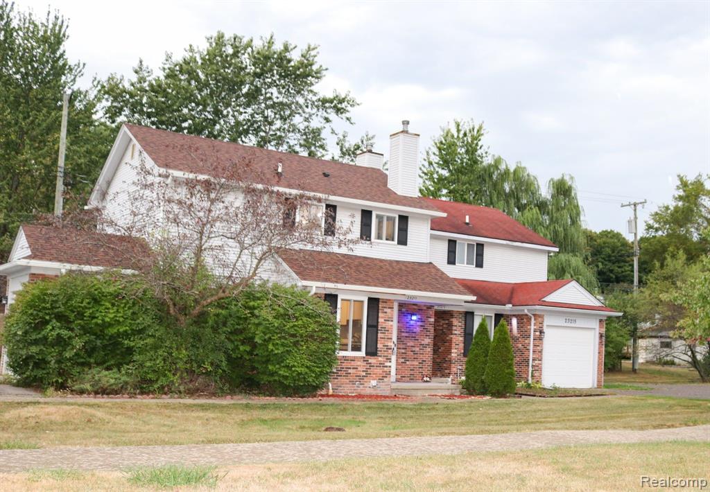 23211 Middlebelt Road Farmington Hills, MI 48336 - Photo 1 of 10