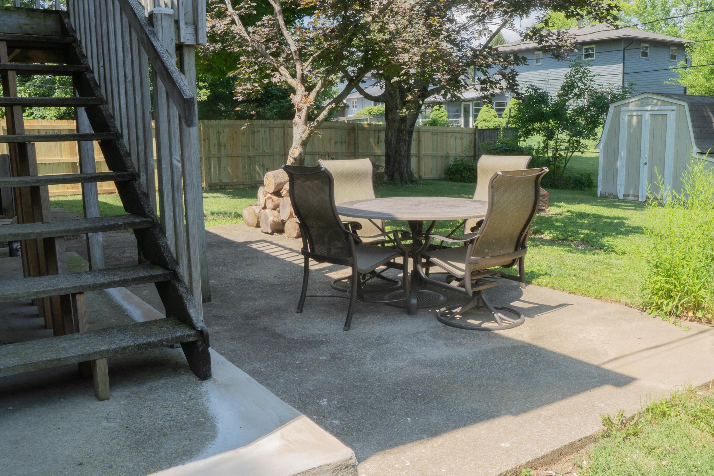 5459 Aspen Road Columbus, OH 43229 - Photo 19 of 21 Patio