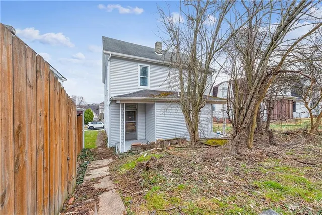 $129,900 | 536 Conrad Avenue, Charleroi, PA 15022