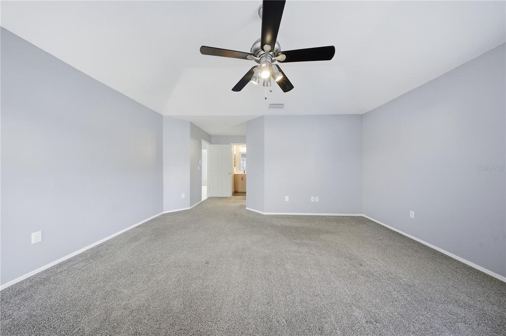 563 West Springtree Way Lake Mary, FL 32746 - Photo 23 of 54