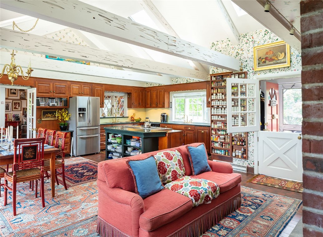 301 West Main Road Little Compton, RI 02837 - Photo 9 of 15