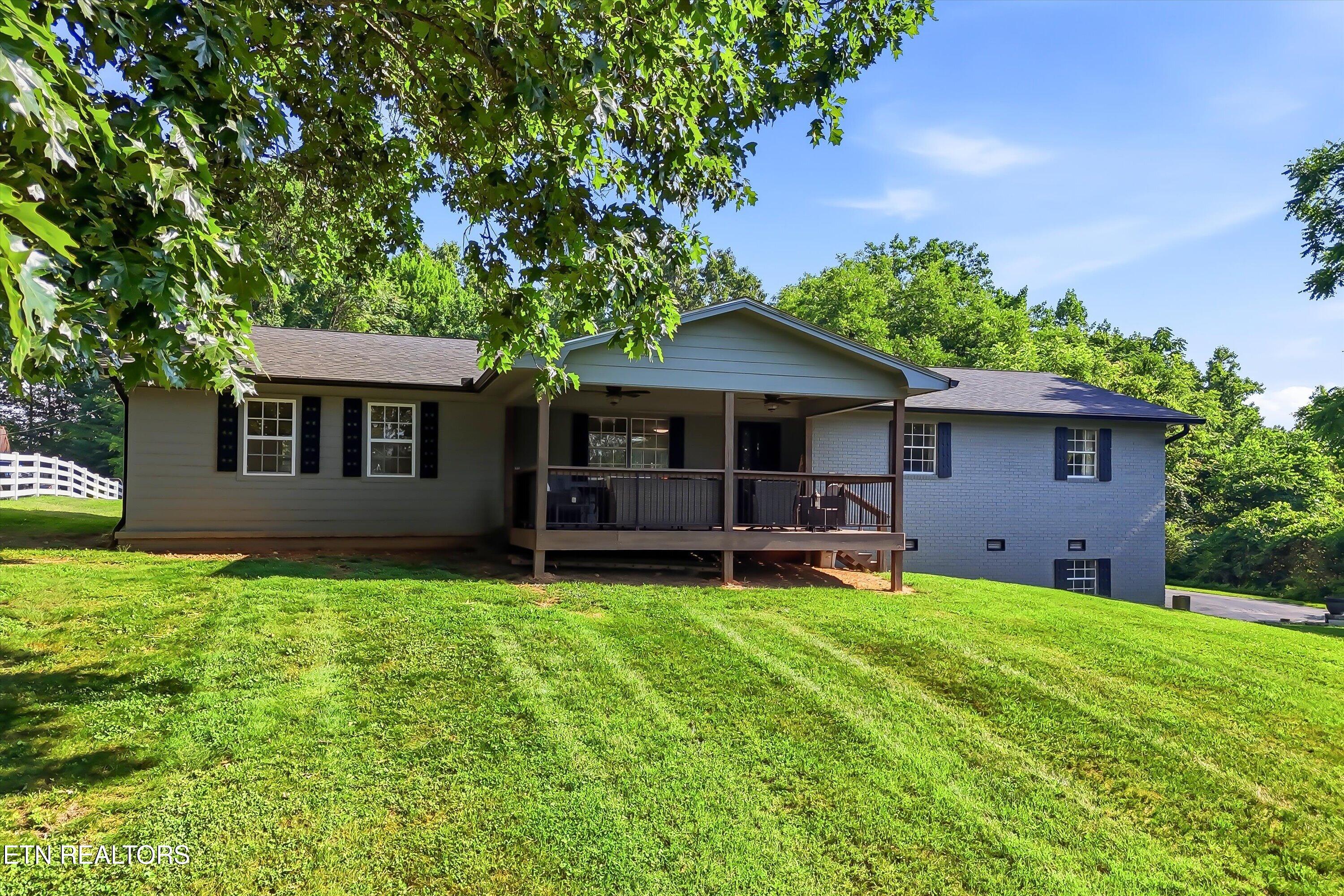 379 Wells Road Powell, TN 37849 - Photo 2 of 39 05-379 Wells Rd FINAL-3
