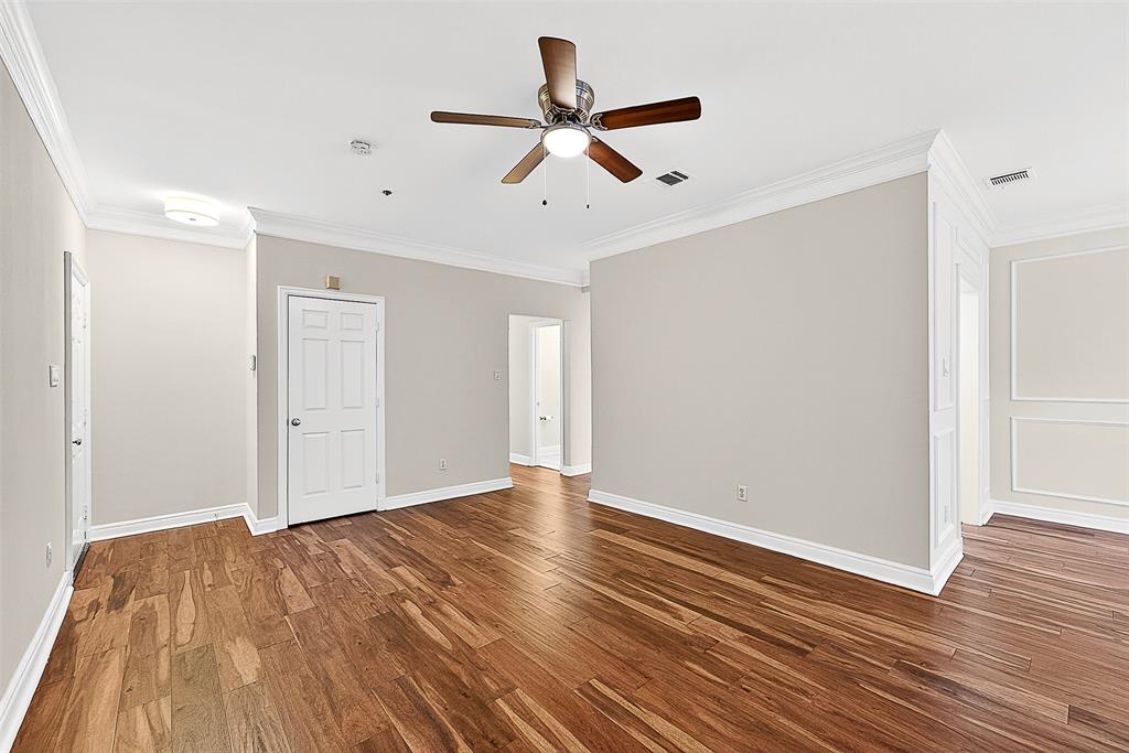 5407 Bryan Street, Unit B104 Dallas, TX 75206 - Photo 30 of 38 a view of empty room with wooden floor