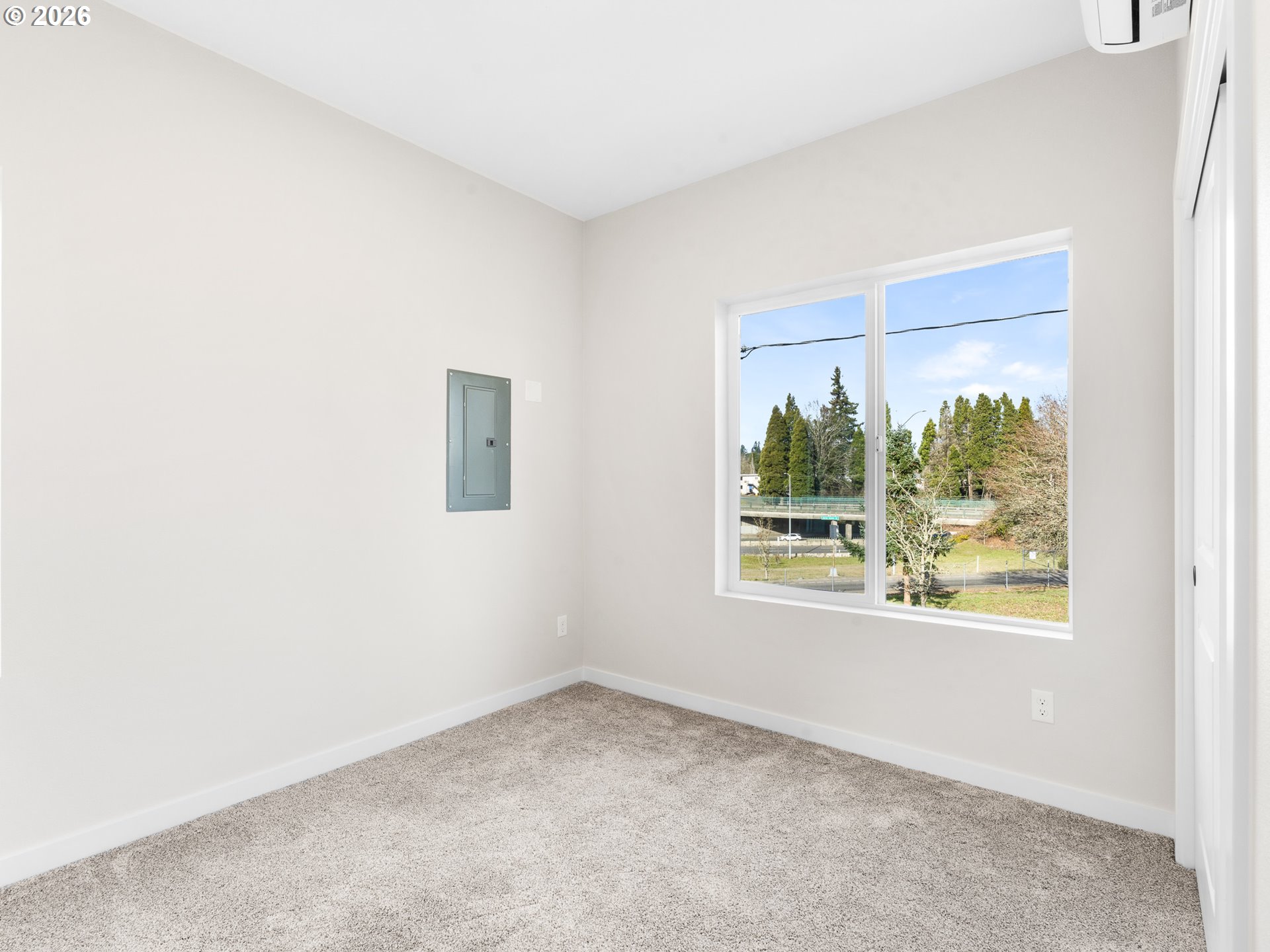 8630 Southwest 21st Avenue, Unit 1 Portland, OR 97219 - Photo 15 of 15