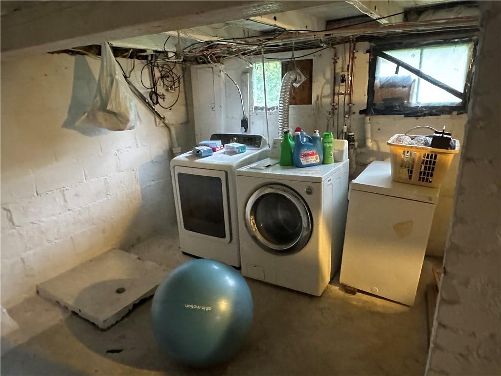 113 Morton Avenue Butler, PA 16001 - Photo 12 of 15 a utility room with dryer and washer