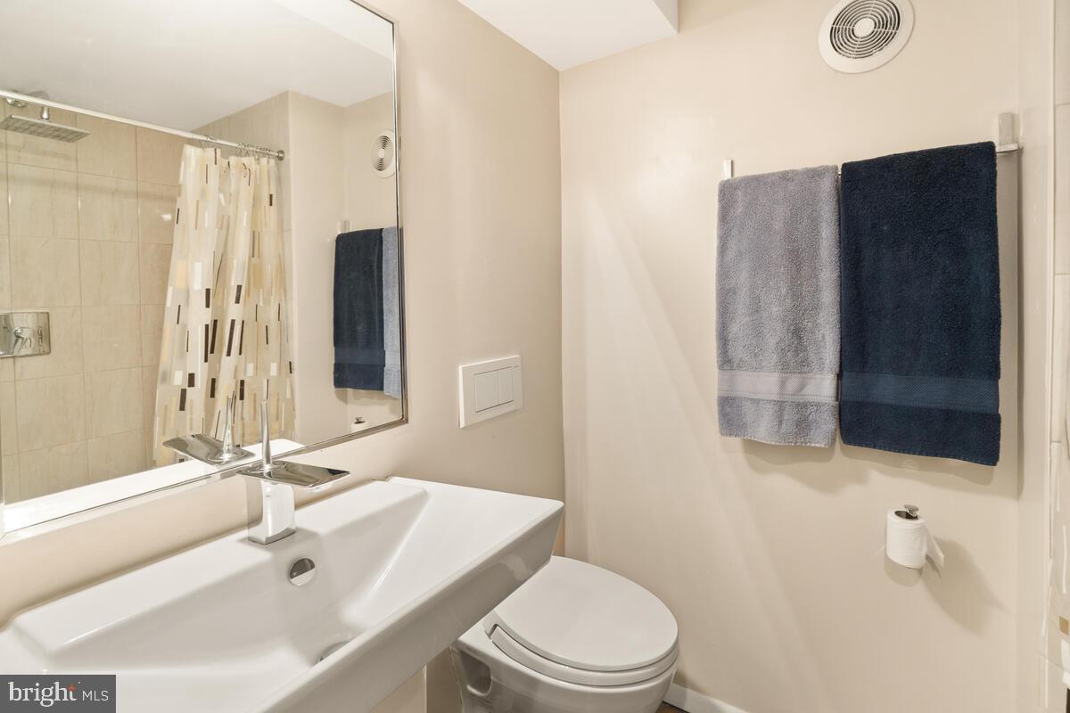 24317 Log House Road Gaithersburg, MD 20882 - Photo 32 of 46 Gallery Image 32