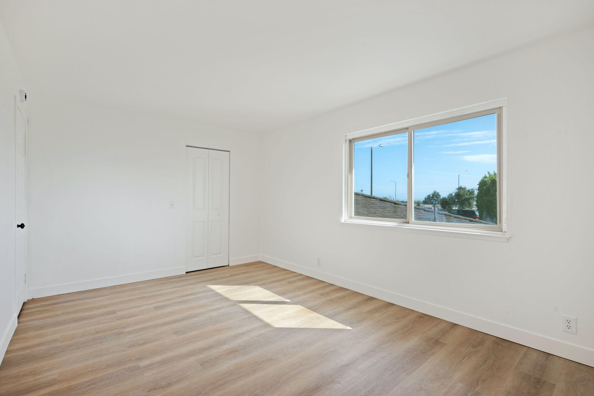 5956 Via Real, Unit 3 Carpinteria, CA 93013 - Photo 11 of 18 12 - Bedroom 1