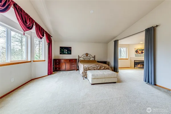 $1,100,000 | 23815 22nd Avenue West, Bothell, WA 98021