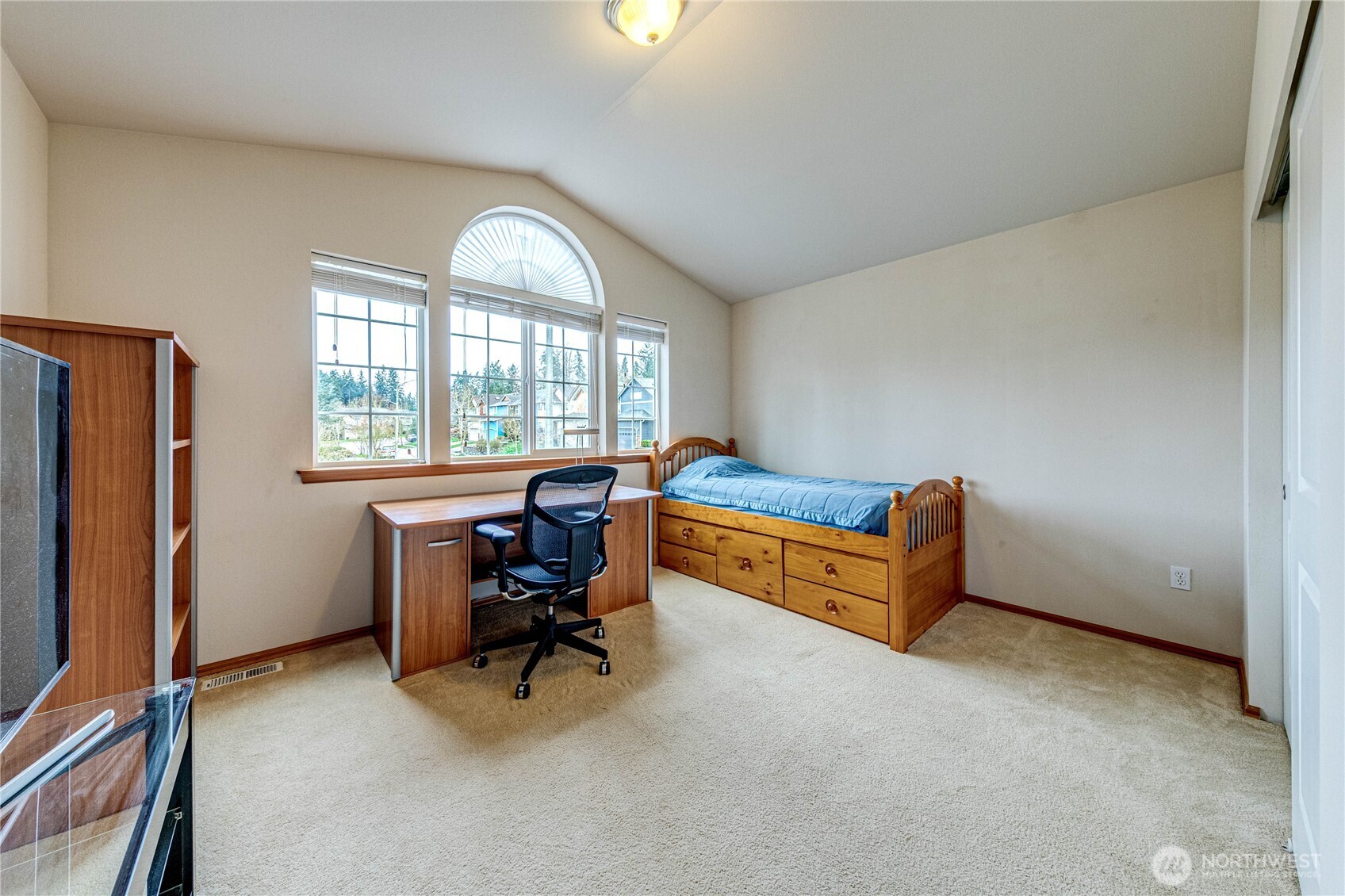 23815 22nd Avenue West Bothell, WA 98021 - Photo 21 of 28