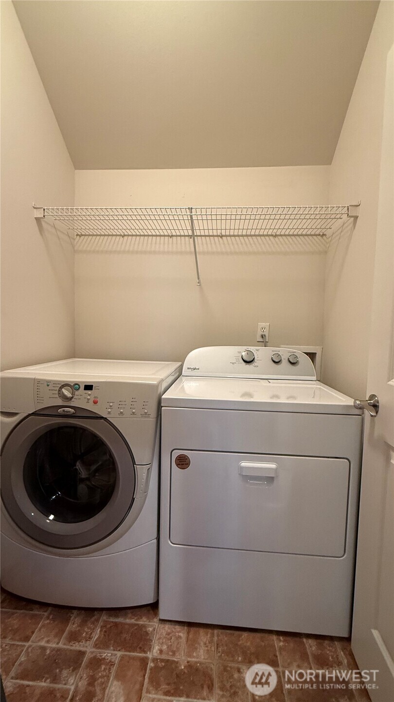 23815 22nd Avenue West Bothell, WA 98021 - Photo 26 of 28