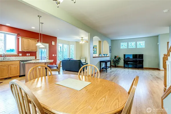 $1,100,000 | 23815 22nd Avenue West, Bothell, WA 98021
