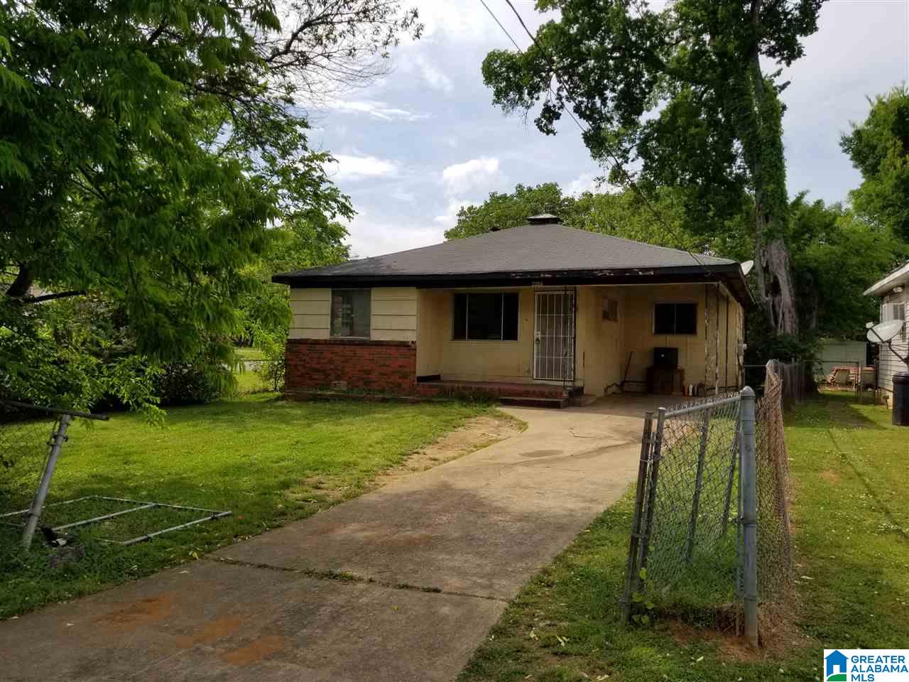 2004 49th Street Birmingham, AL 35208 - Photo 1 of 13