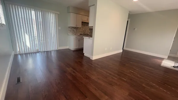 $289,000 | 2311 Bluebell Court, Aurora, IL 60506