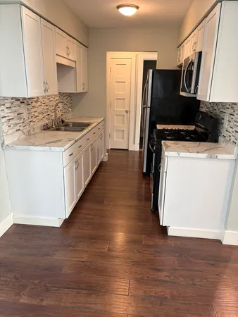 $289,000 | 2311 Bluebell Court, Aurora, IL 60506