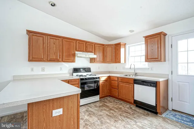 $345,000 | 176 Trellis Lane, Sewell, NJ 08080