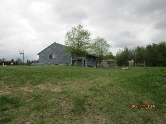 972 Vail Road Bennington, VT 05201 - Photo 7 of 32