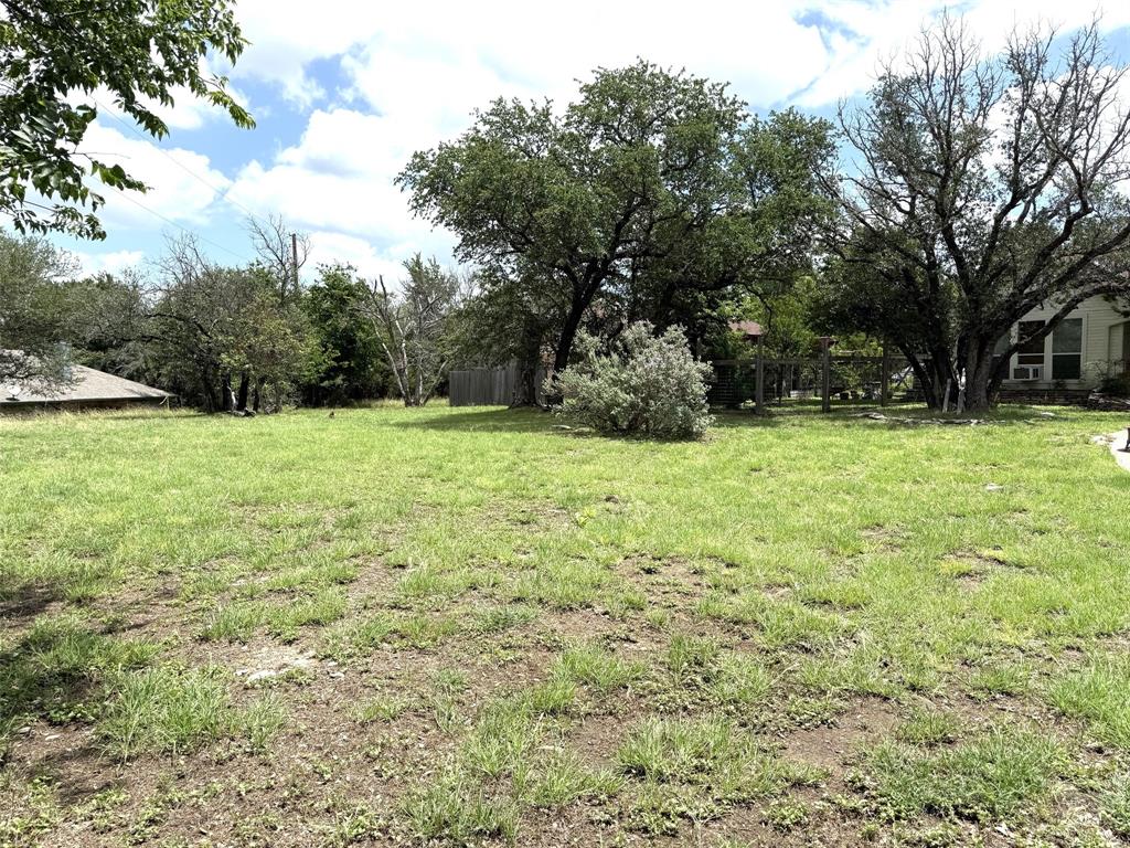 107 Ridge Court Glen Rose, TX 76043 - Photo 25 of 34