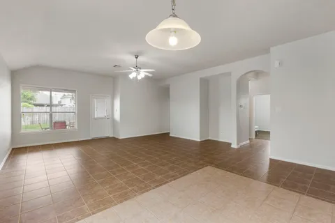 $324,900 | 3111 Clover Trace Drive, Spring, TX 77386