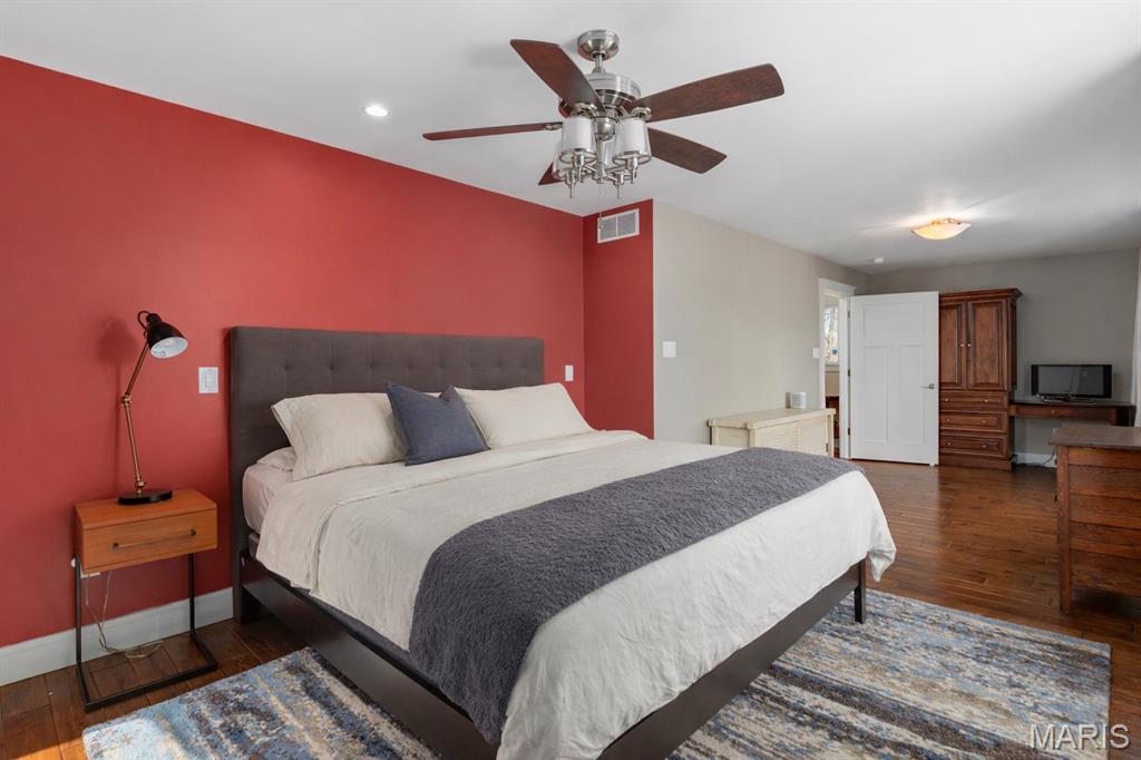 256 Arrowhead Lane Litchfield, IL 62056 - Photo 11 of 50