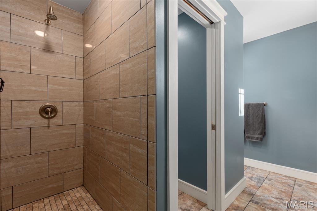 256 Arrowhead Lane Litchfield, IL 62056 - Photo 15 of 50