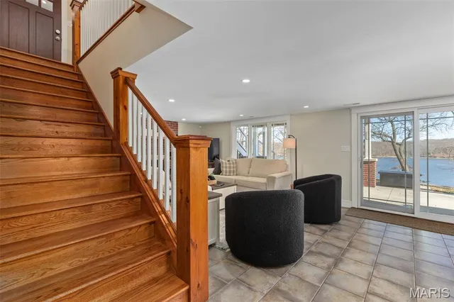 $599,000 | 256 Arrowhead Lane, Litchfield, IL 62056