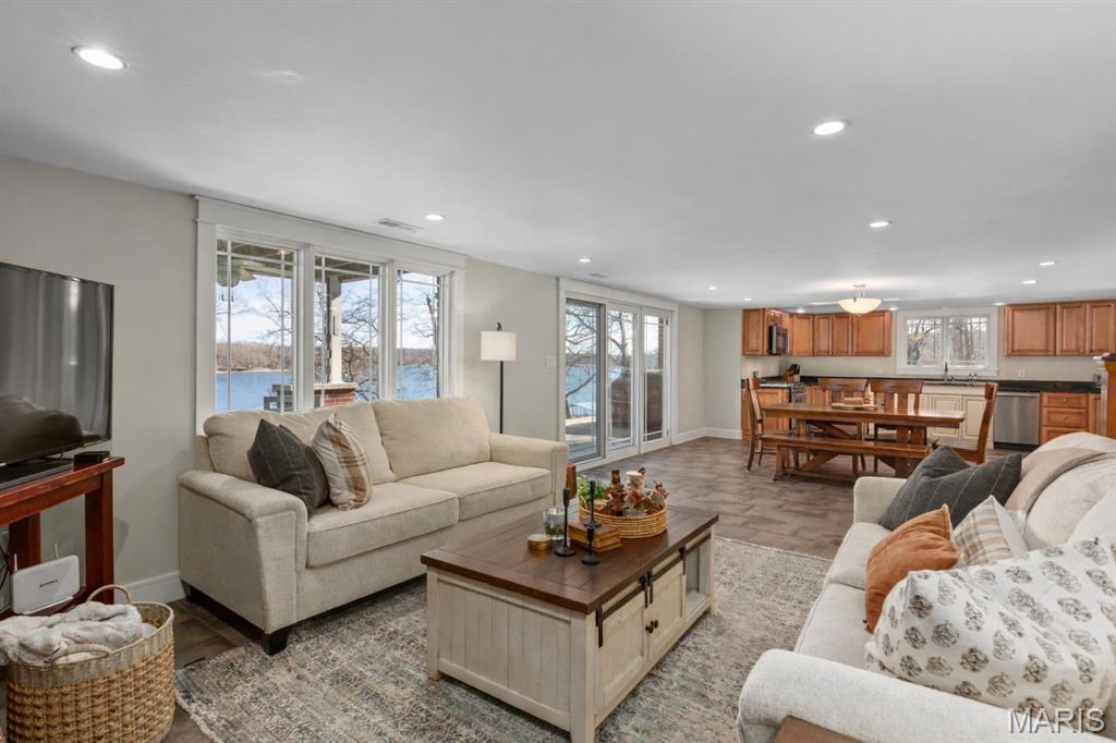 256 Arrowhead Lane Litchfield, IL 62056 - Photo 23 of 50