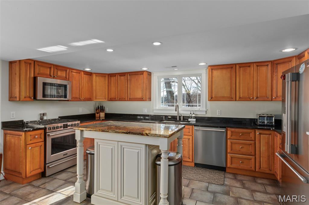 256 Arrowhead Lane Litchfield, IL 62056 - Photo 30 of 50