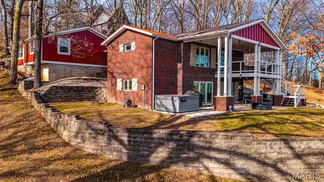 $599,000 | 256 Arrowhead Lane, Litchfield, IL 62056