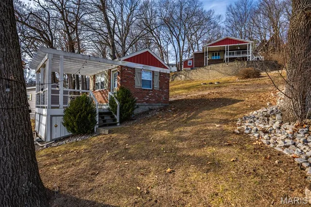 $599,000 | 256 Arrowhead Lane, Litchfield, IL 62056