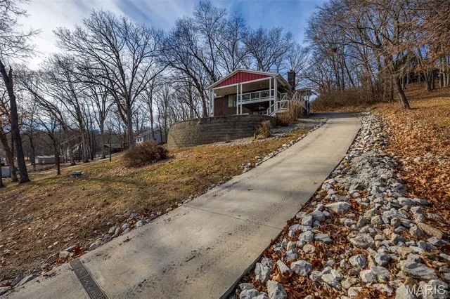 $599,000 | 256 Arrowhead Lane, Litchfield, IL 62056