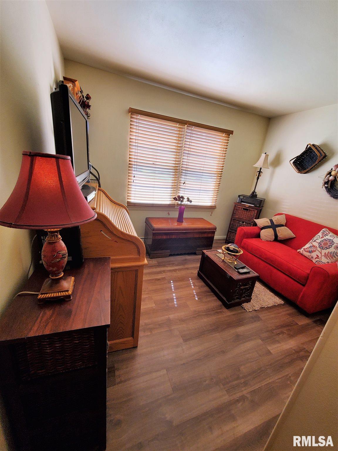 5227 North Ronald Road Peoria, IL 61614 - Photo 21 of 30 Gallery Image 21