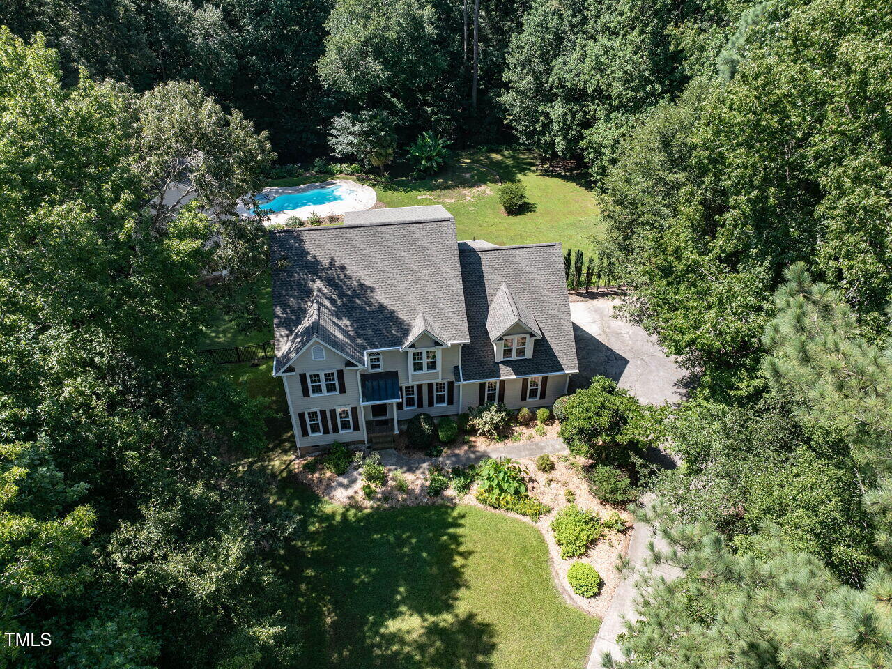 2129 Beneventum Court Raleigh, NC 27606 - Photo 53 of 96 052-1280x960-photo