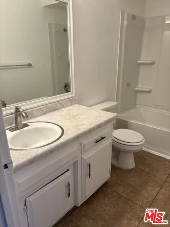 $799,000 | 4317 Isla Verde Street, Bakersfield, CA 93301