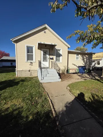 $124,900 | 1015 8th Street, LaSalle, IL 61301