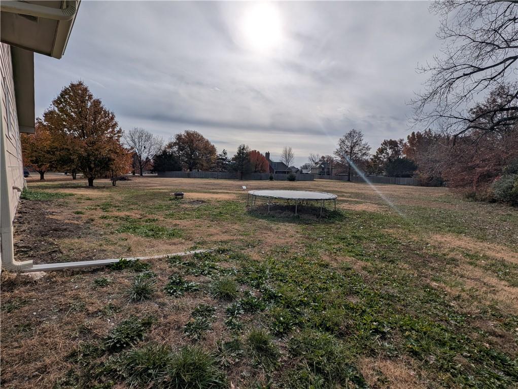 1201 South 29th Street Parsons, KS 67357 - Photo 3 of 25