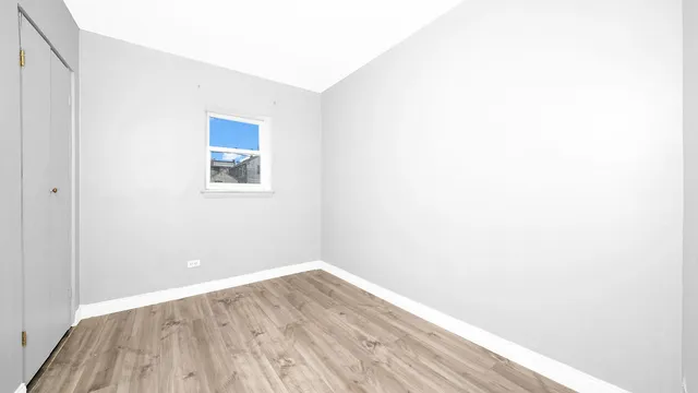 $1,250 | 1831 West 21st Place, Unit 1R, Chicago, IL 60608