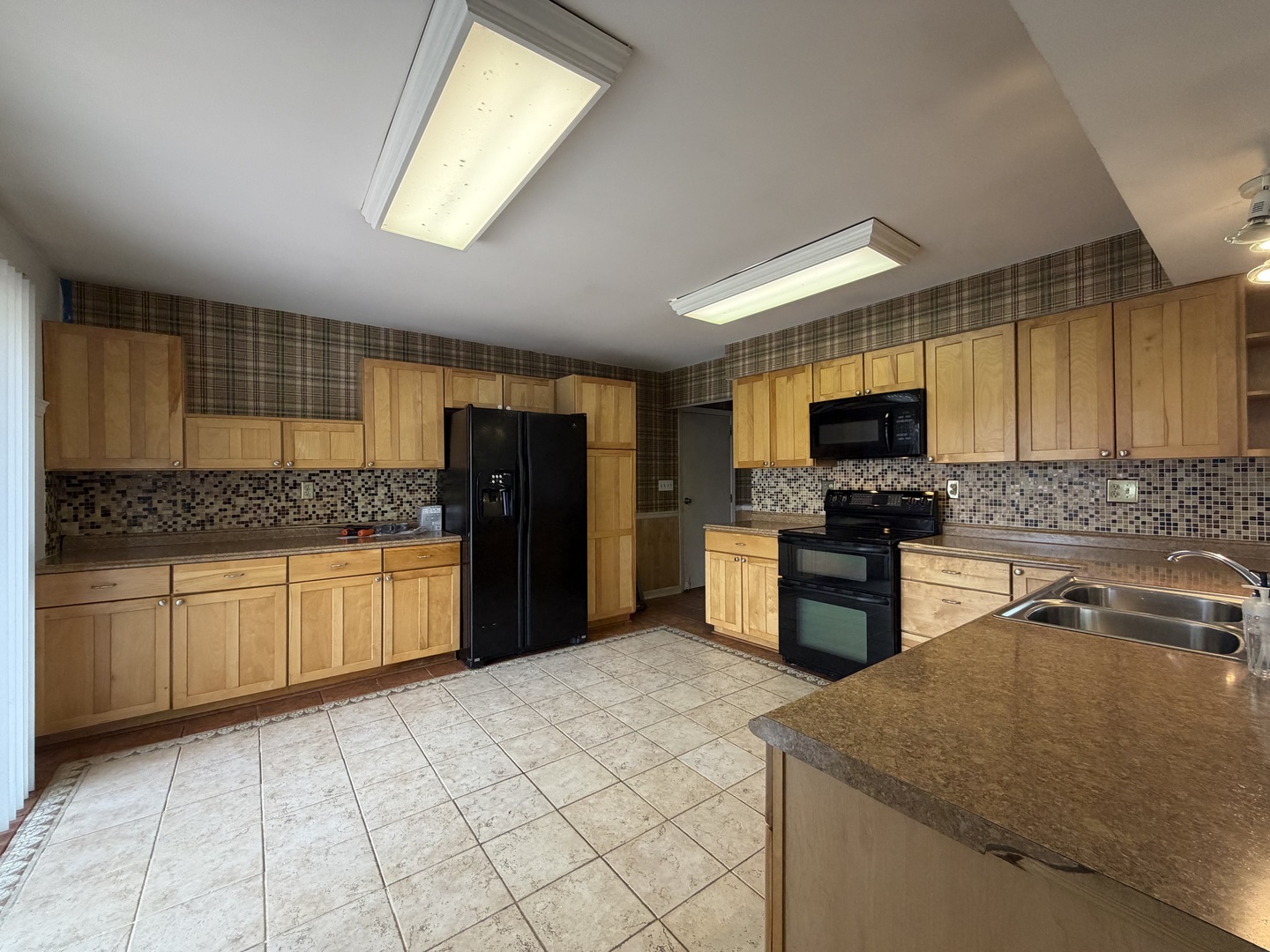 17641 Wagner Road Sandwich, IL 60548 - Photo 4 of 19