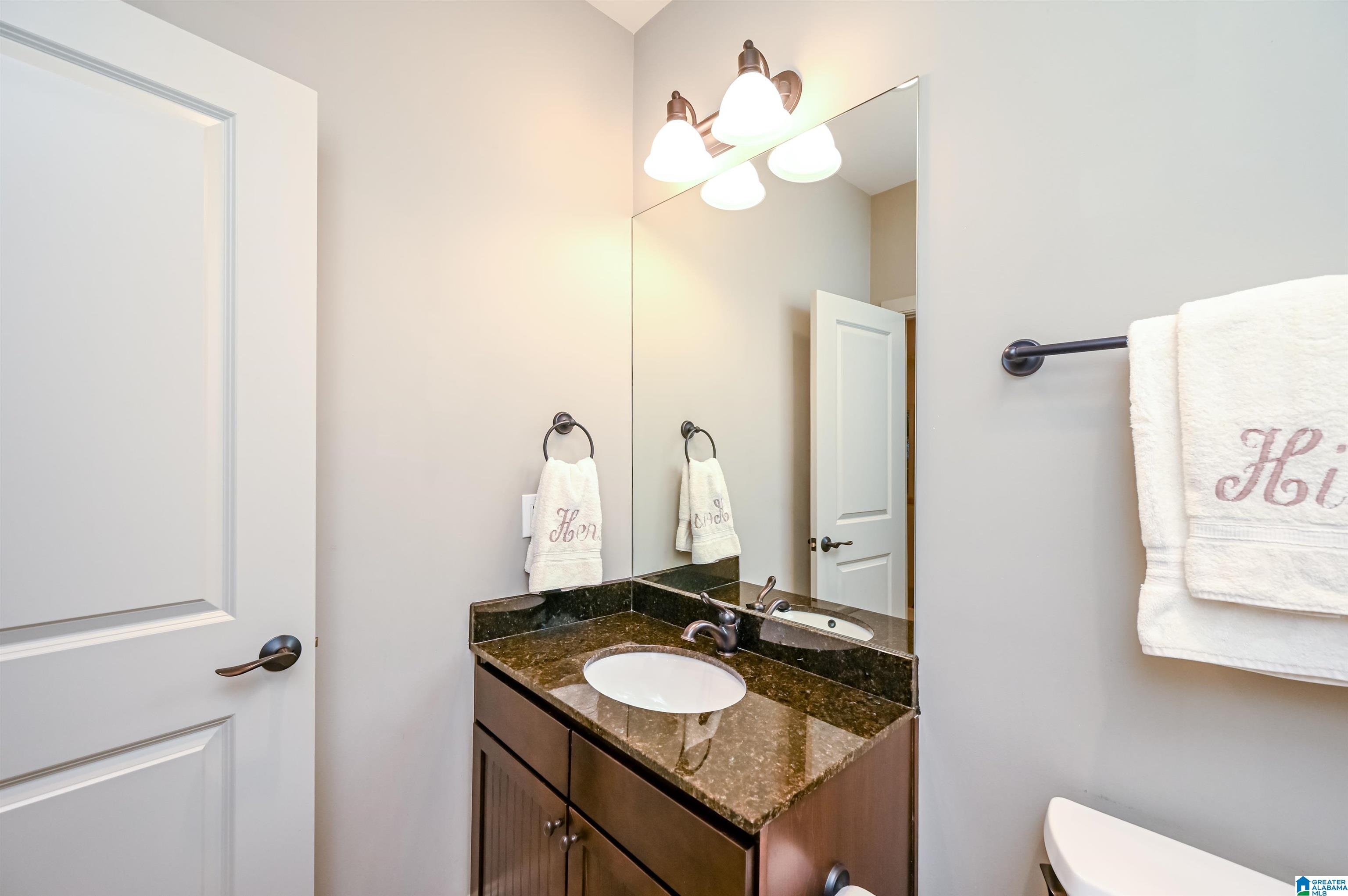 2042 Lancaster Road, Unit 119 Birmingham, AL 35209 - Photo 29 of 33