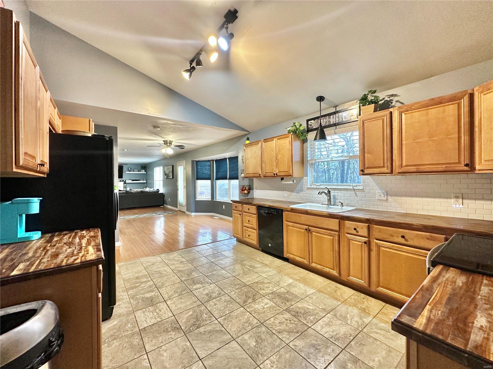 7657 Meadowbrook Lane Barnhart, MO 63012 - Photo 18 of 38