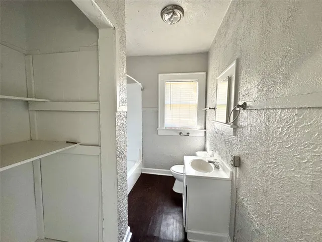 $950 | 1658 West Main Street, Unit 1, Houston, TX 77006