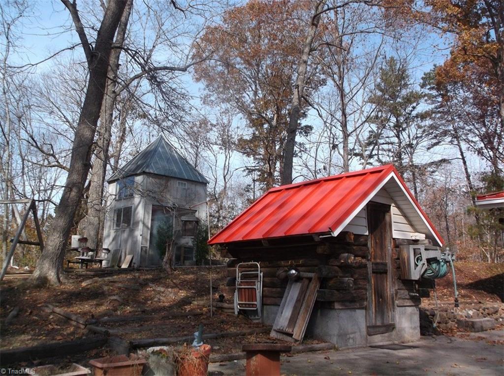 190 Raleigh Road Madison, NC 27025 - Photo 22 of 30 Pump House and Observation Storage Building