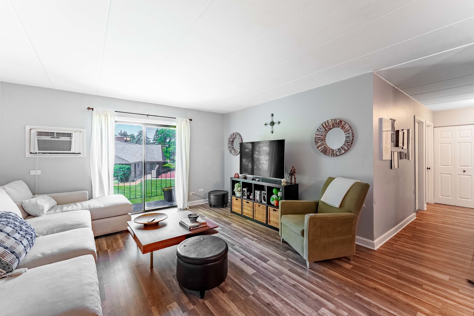 208 East Bailey Road, Unit H Naperville, IL 60565 - Photo 9 of 30