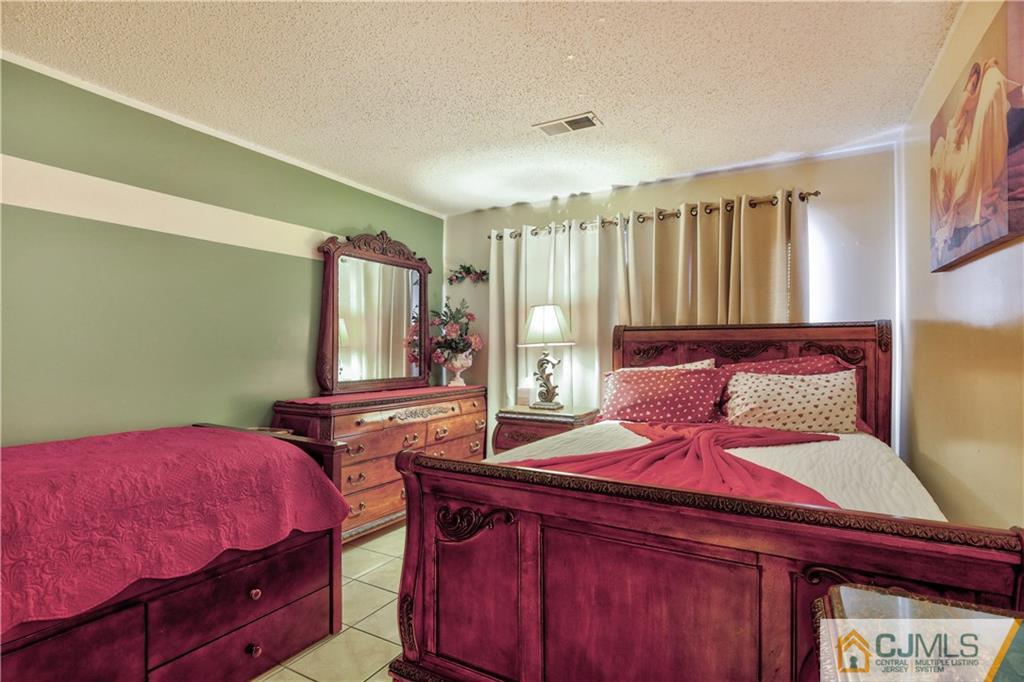 918 Edpas Road New Brunswick, NJ 08901 - Photo 14 of 19 Gallery Image 14
