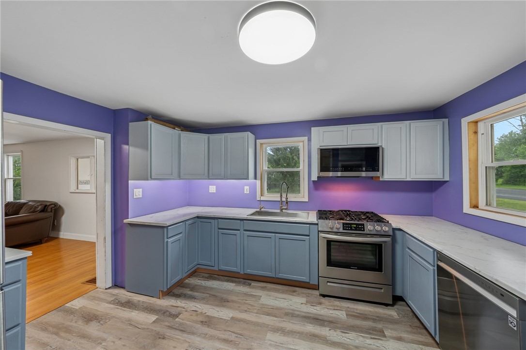 6328 Warboys Road Byron, NY 14422 - Photo 8 of 31 Kitchen