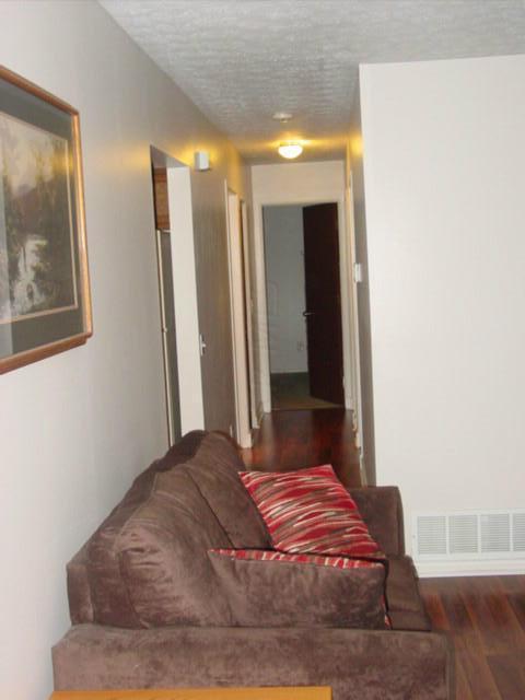 100 Sycamore Road Hebron, OH 43025 - Photo 8 of 33