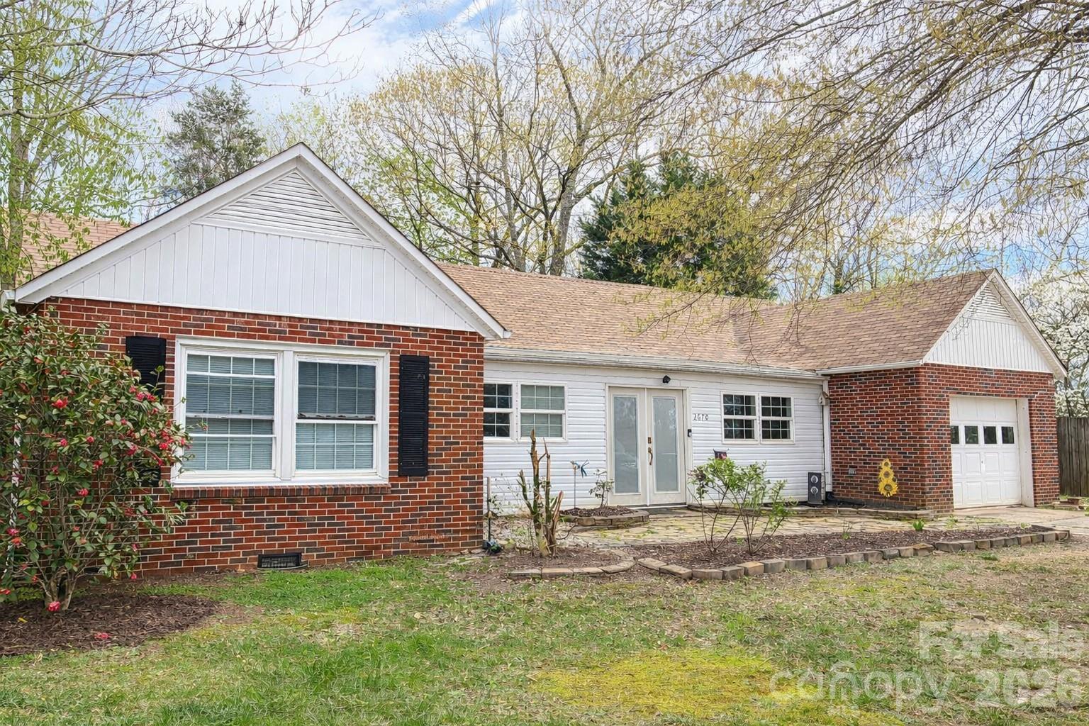 2670 North Olivers Road Newton, NC 28658 - Photo 1 of 1