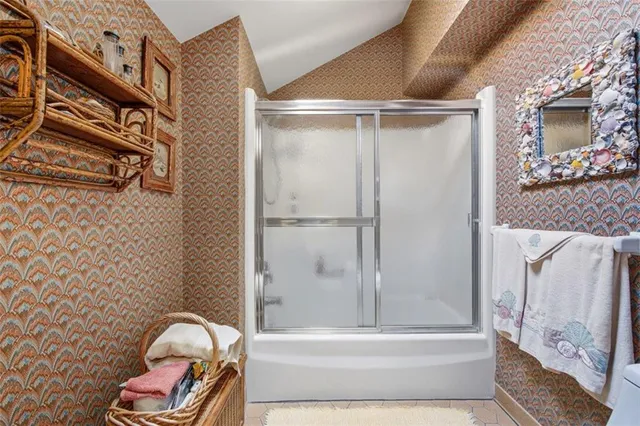 $699,000 | 16 Commons Drive, Bradford Woods, PA 15015