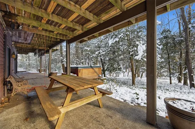 $699,000 | 16 Commons Drive, Bradford Woods, PA 15015