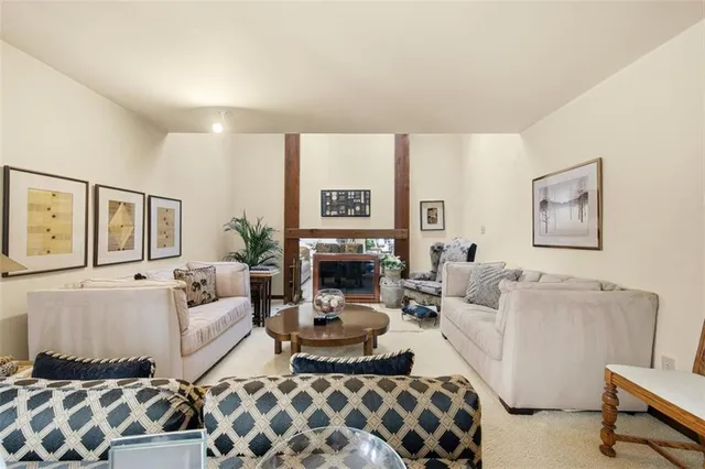 $699,000 | 16 Commons Drive, Bradford Woods, PA 15015