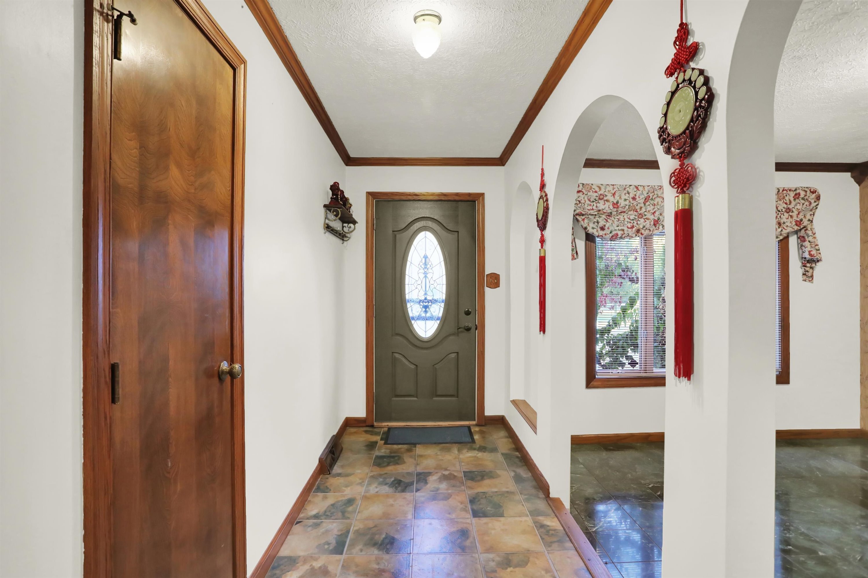 6947 Rio Grande Drive Indianapolis, IN 46217 - Photo 2 of 19